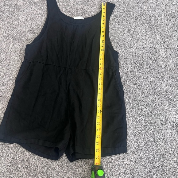 Zenana Black Sleeveless Linen Rayon Pockets Romper Casual  Women’s Size US 8 - Picture 5 of 11